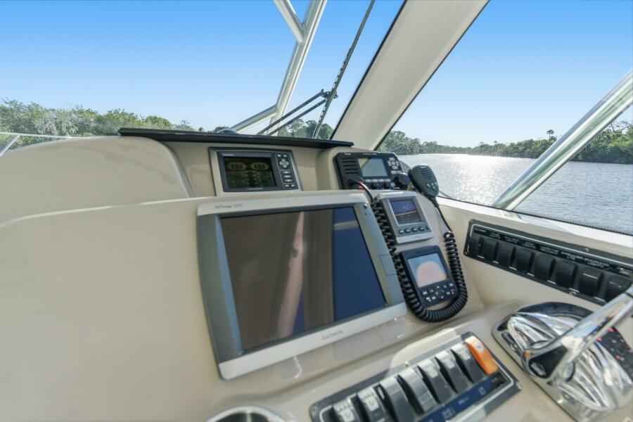 31' 2011 Tiara Yachts 3100 Open