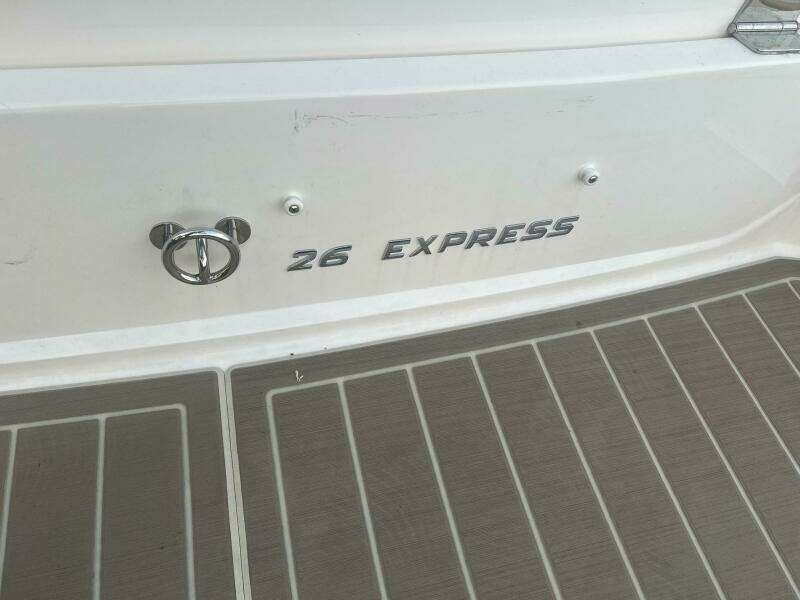 26ft Regal Yacht For Sale