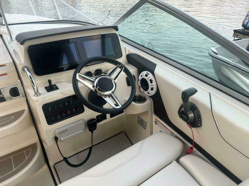 26ft Regal Yacht For Sale