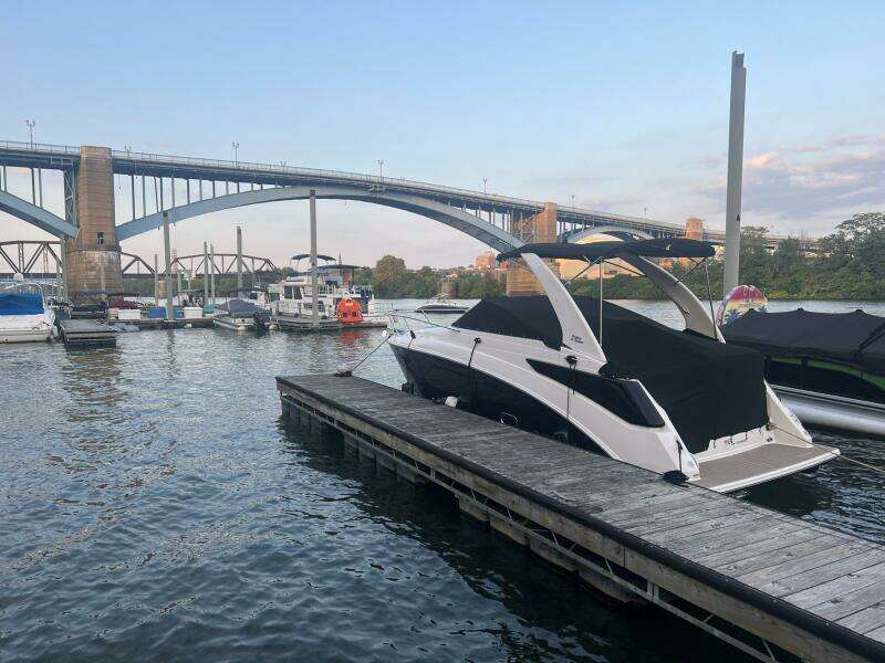 26ft Regal Yacht For Sale