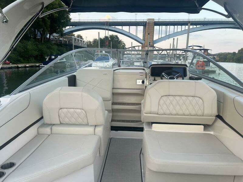 26ft Regal Yacht For Sale