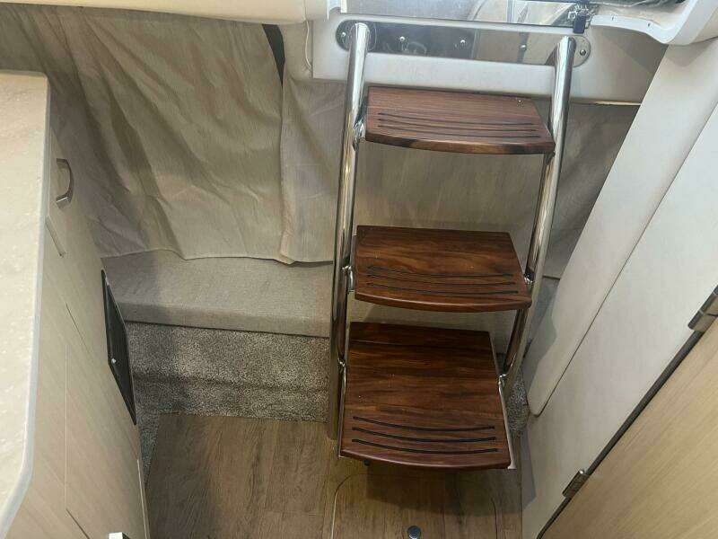 26ft Regal Yacht For Sale