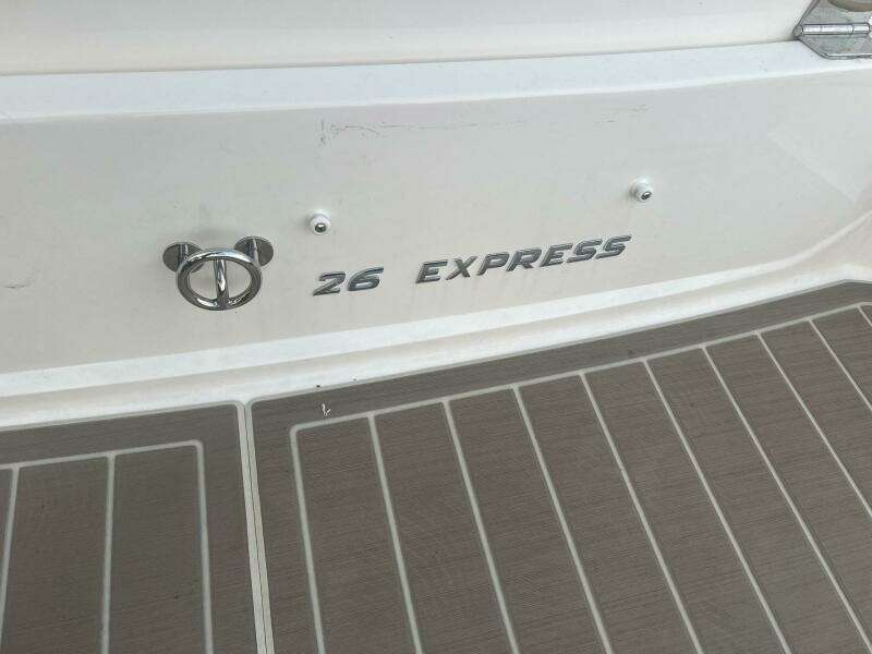 26ft Regal Yacht For Sale