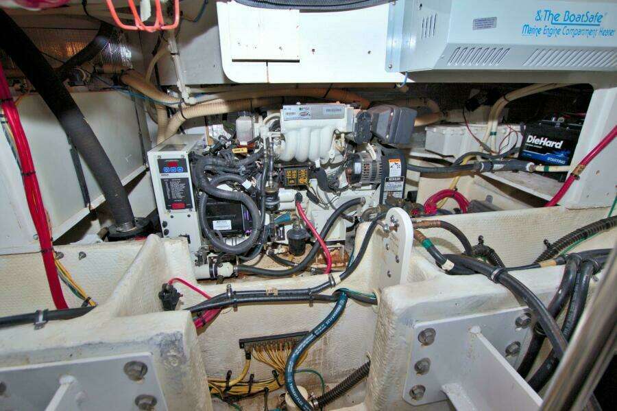 Star of the Sea 39ft Silverton Yacht For Sale