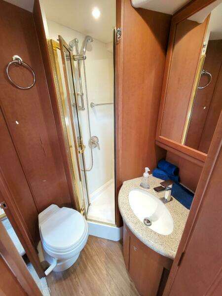 Star of the Sea 39ft Silverton Yacht For Sale