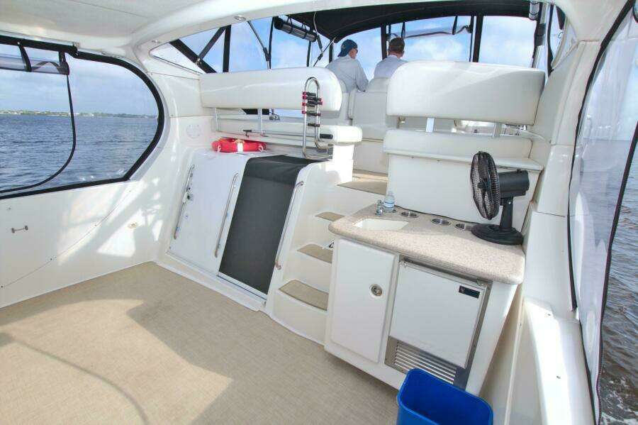 Star of the Sea 39ft Silverton Yacht For Sale