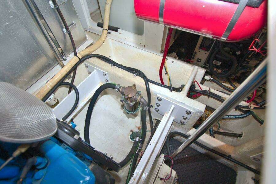 Star of the Sea 39ft Silverton Yacht For Sale