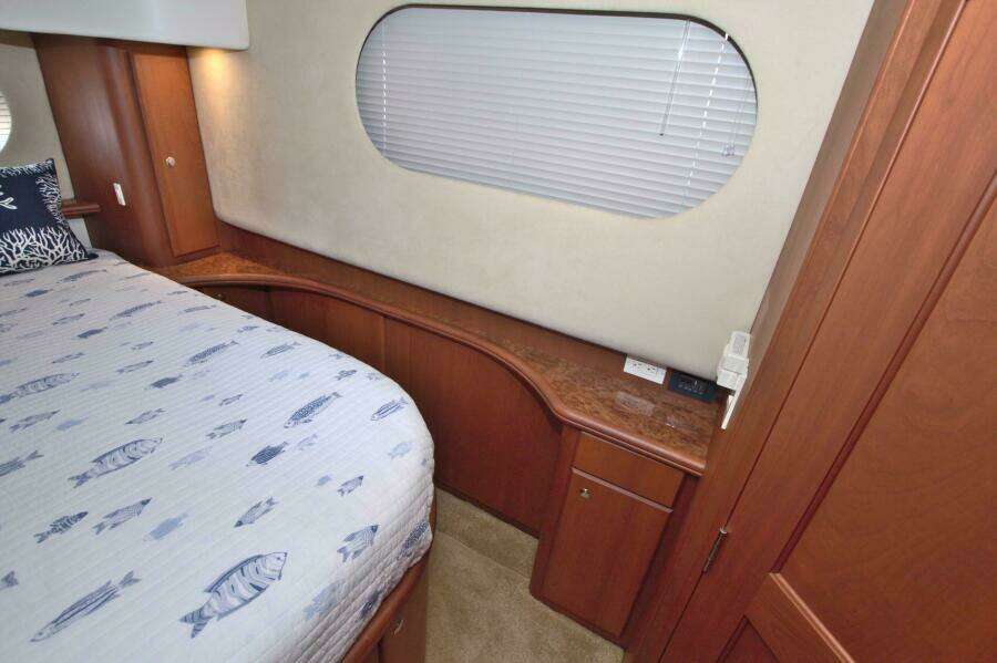 Star of the Sea 39ft Silverton Yacht For Sale