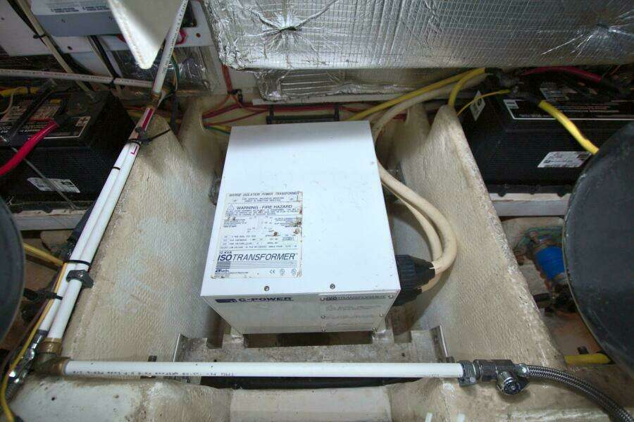 Star of the Sea 39ft Silverton Yacht For Sale