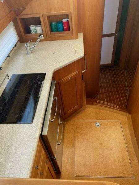 Southern Charm 40ft Sabre Yacht For Sale