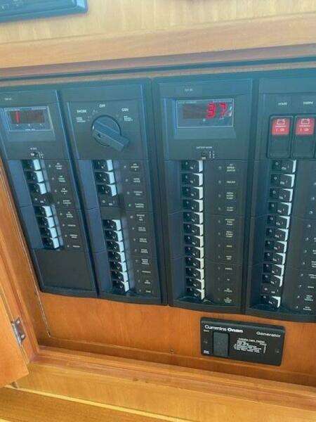 Southern Charm 40ft Sabre Yacht For Sale