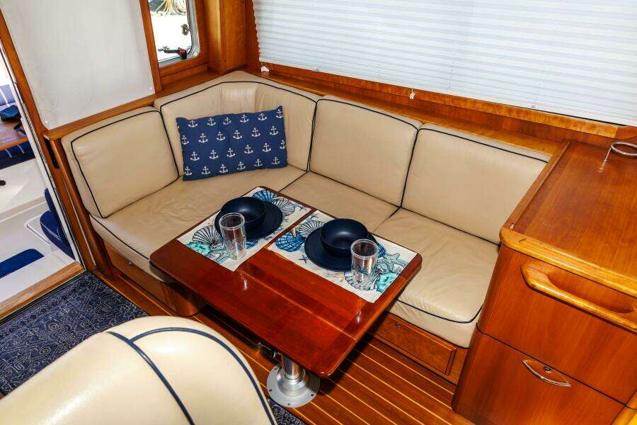 Southern Charm 40ft Sabre Yacht For Sale