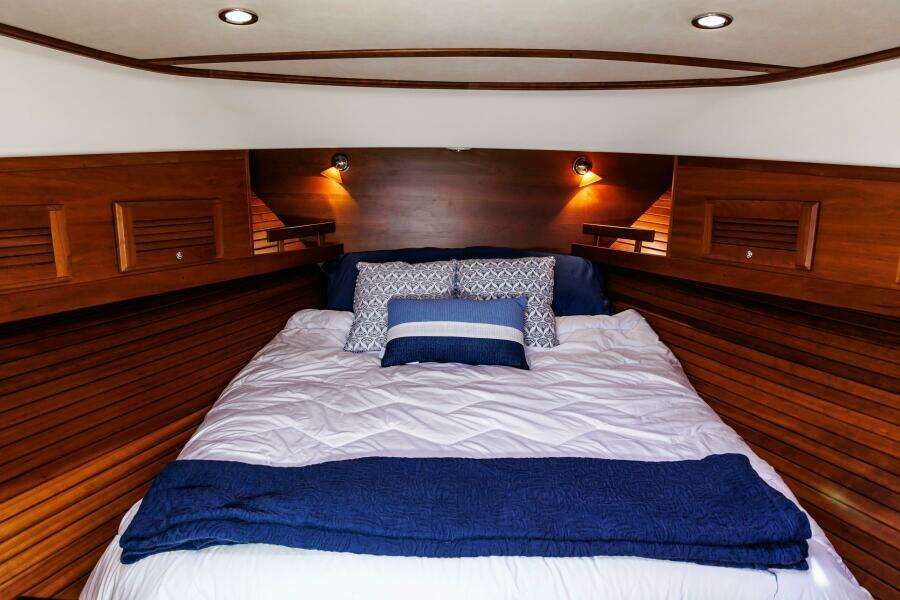 Southern Charm 40ft Sabre Yacht For Sale