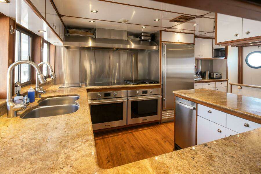 SILVERADO 120ft Willard Boat Works Yacht For Sale