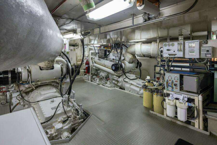 SILVERADO 120ft Willard Boat Works Yacht For Sale