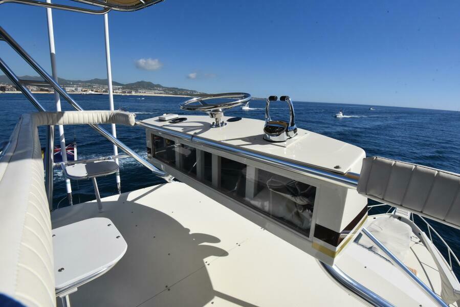 62' 1989 Striker 62 Convertible