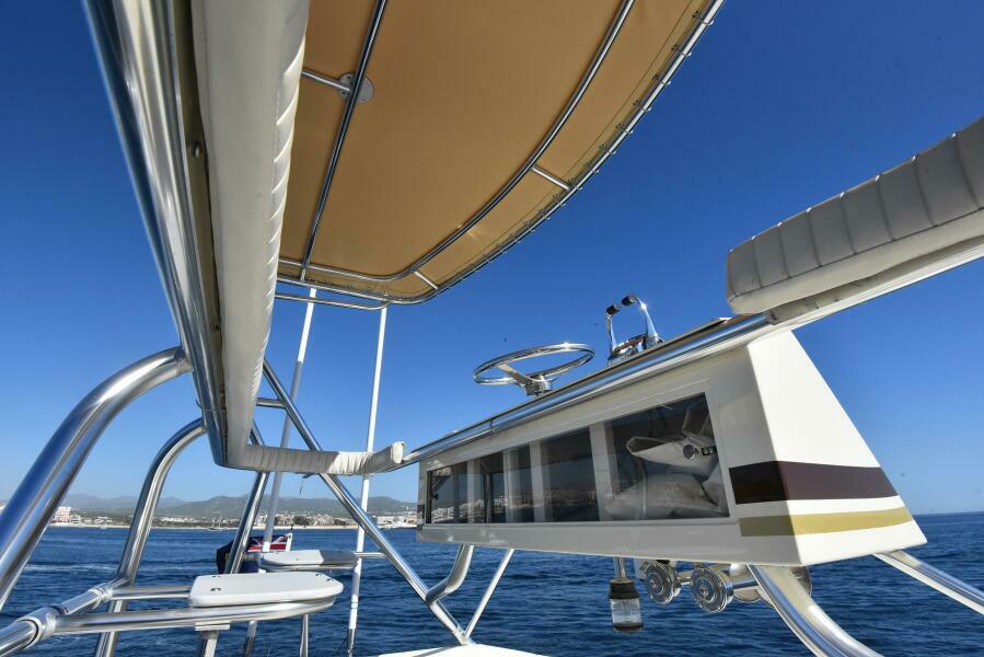 62' 1989 Striker 62 Convertible