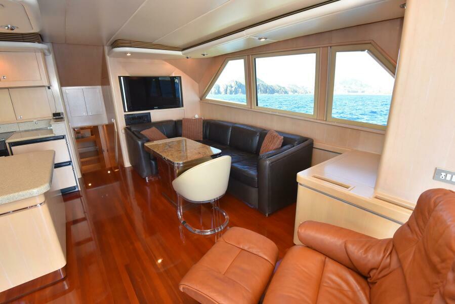 62' 1989 Striker 62 Convertible