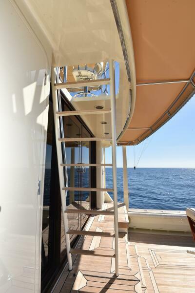 62' 1989 Striker 62 Convertible