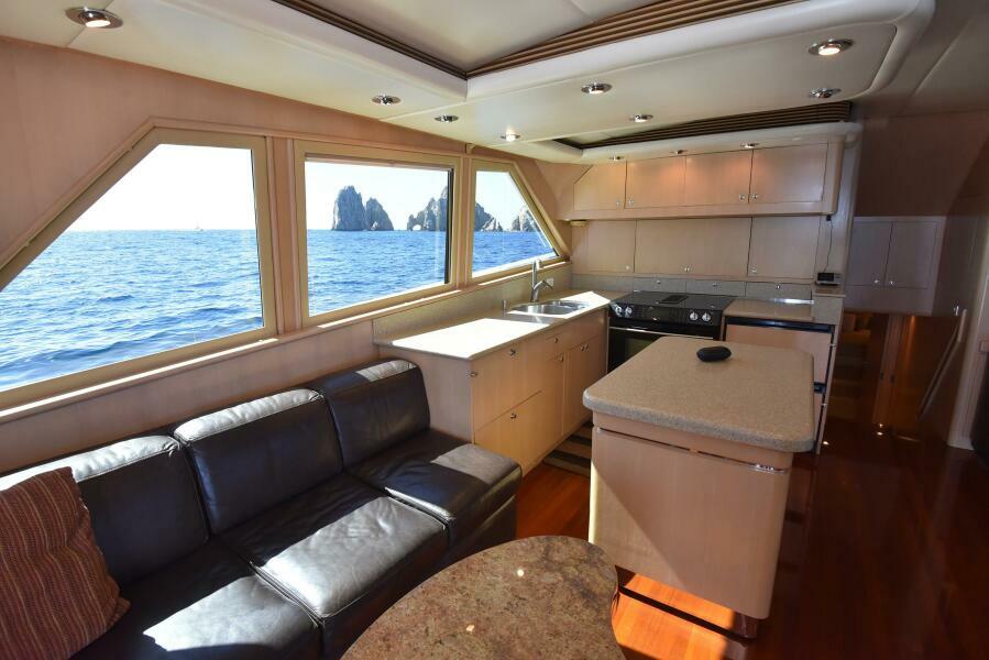 62' 1989 Striker 62 Convertible