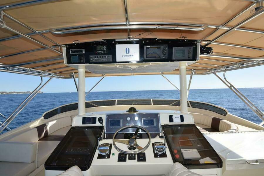 62' 1989 Striker 62 Convertible