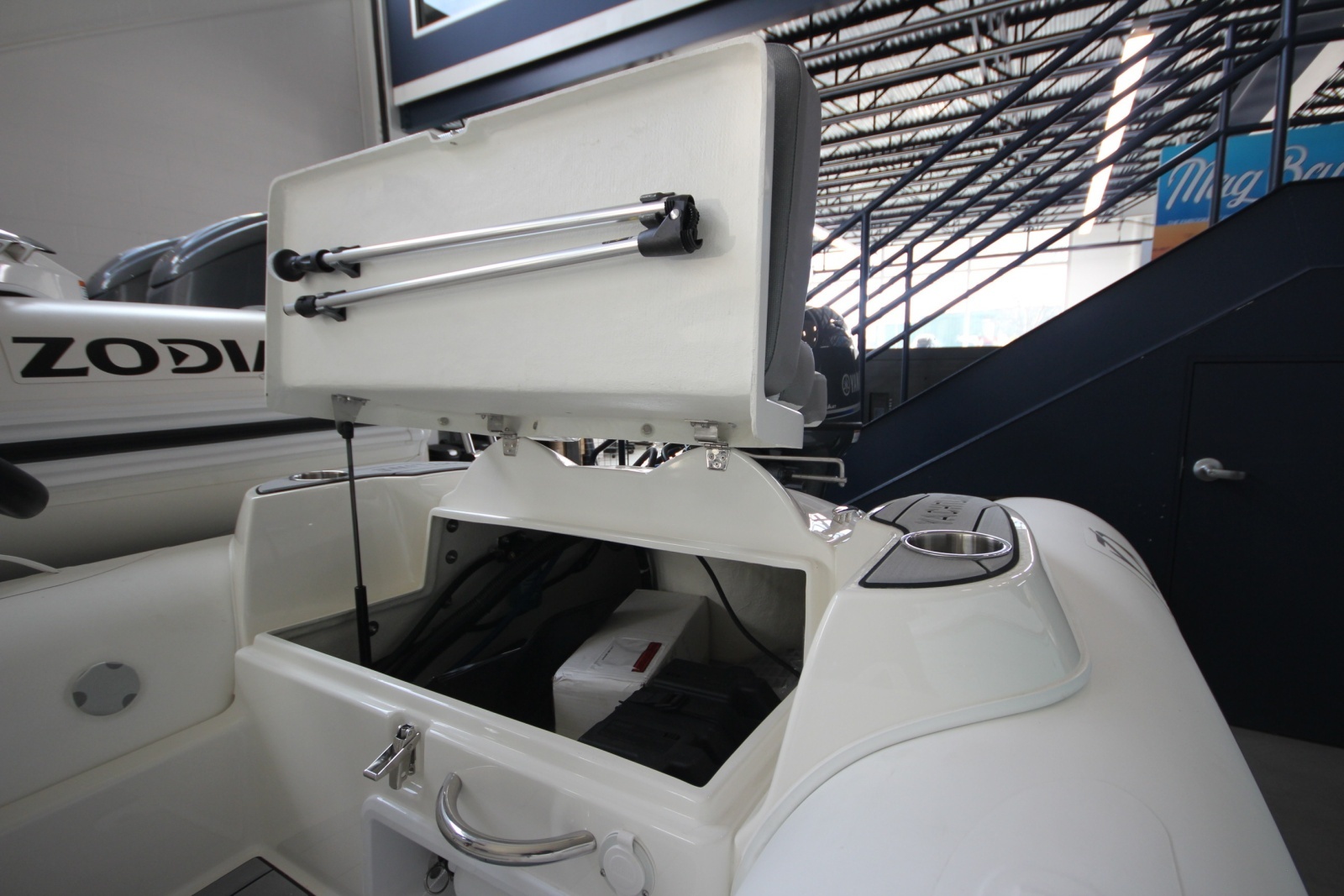 Boat Show Special Pricing 11ft Zodiac Yacht For Sale