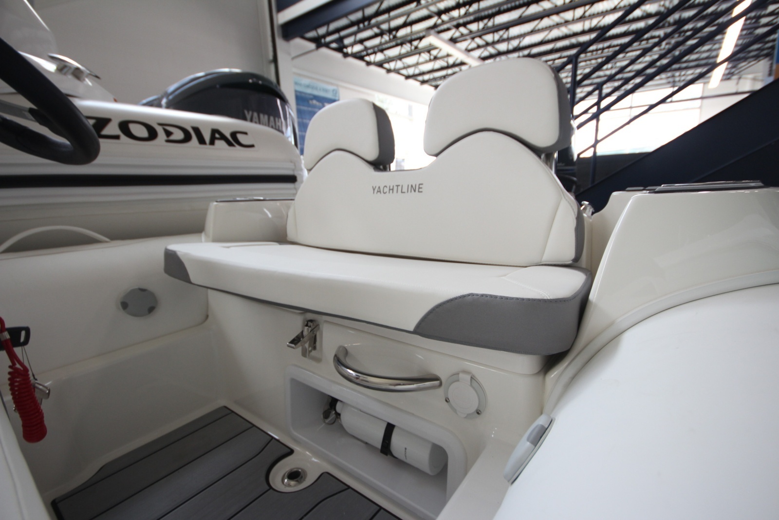 Boat Show Special Pricing 11ft Zodiac Yacht For Sale