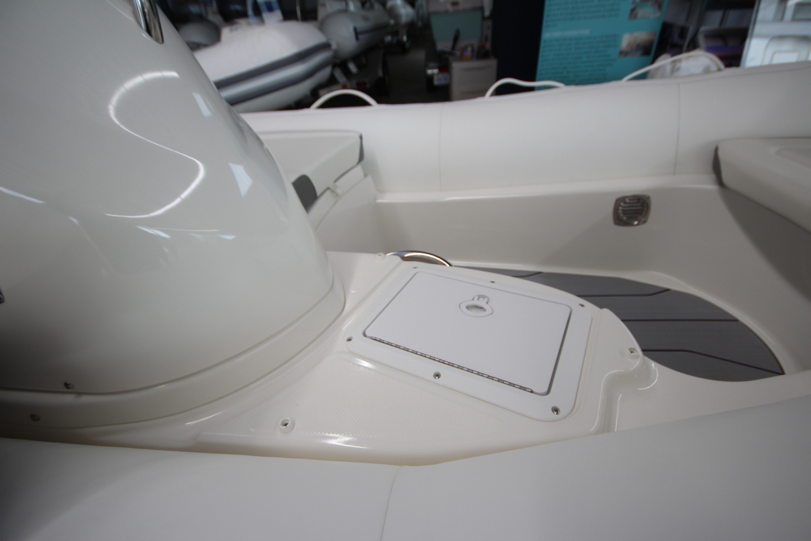 Boat Show Special Pricing 13ft Zodiac Yacht For Sale