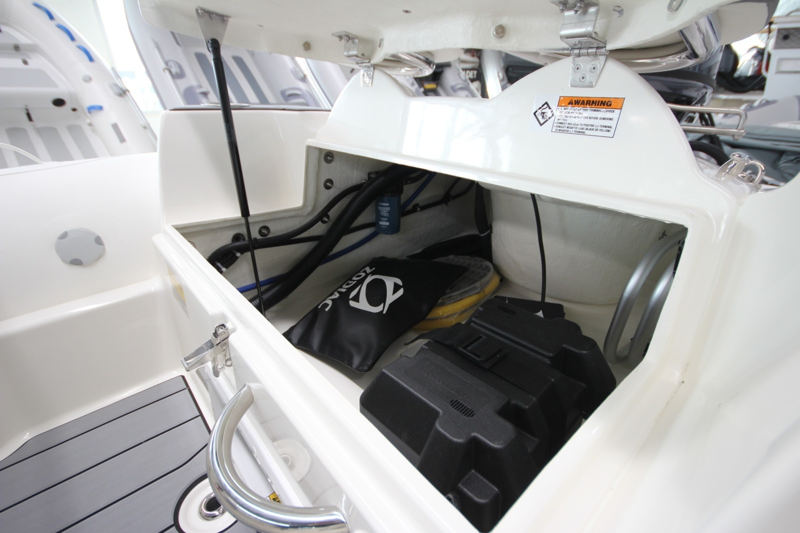 Boat Show Special Pricing 13ft Zodiac Yacht For Sale