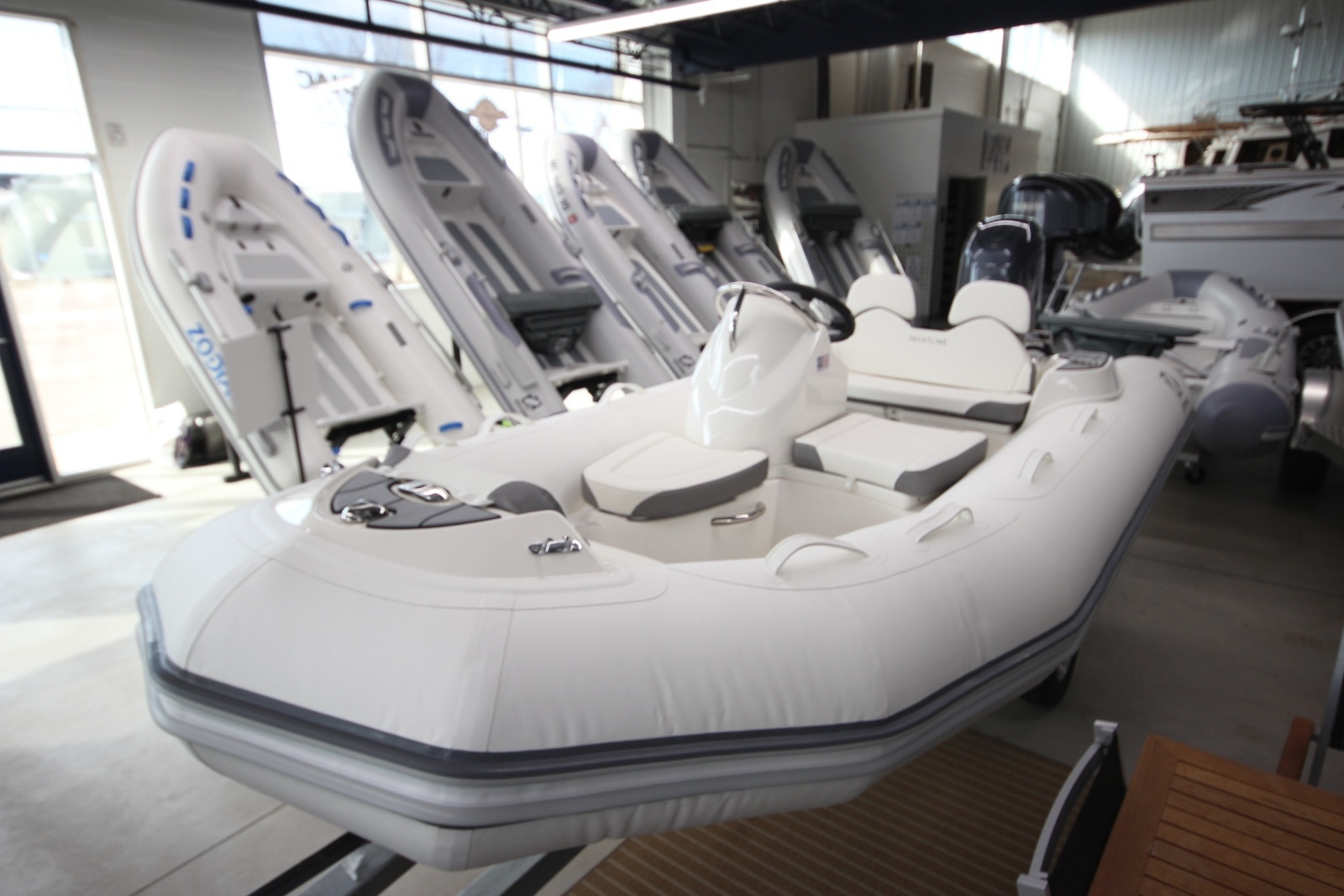 Boat Show Special Pricing 13ft Zodiac Yacht For Sale