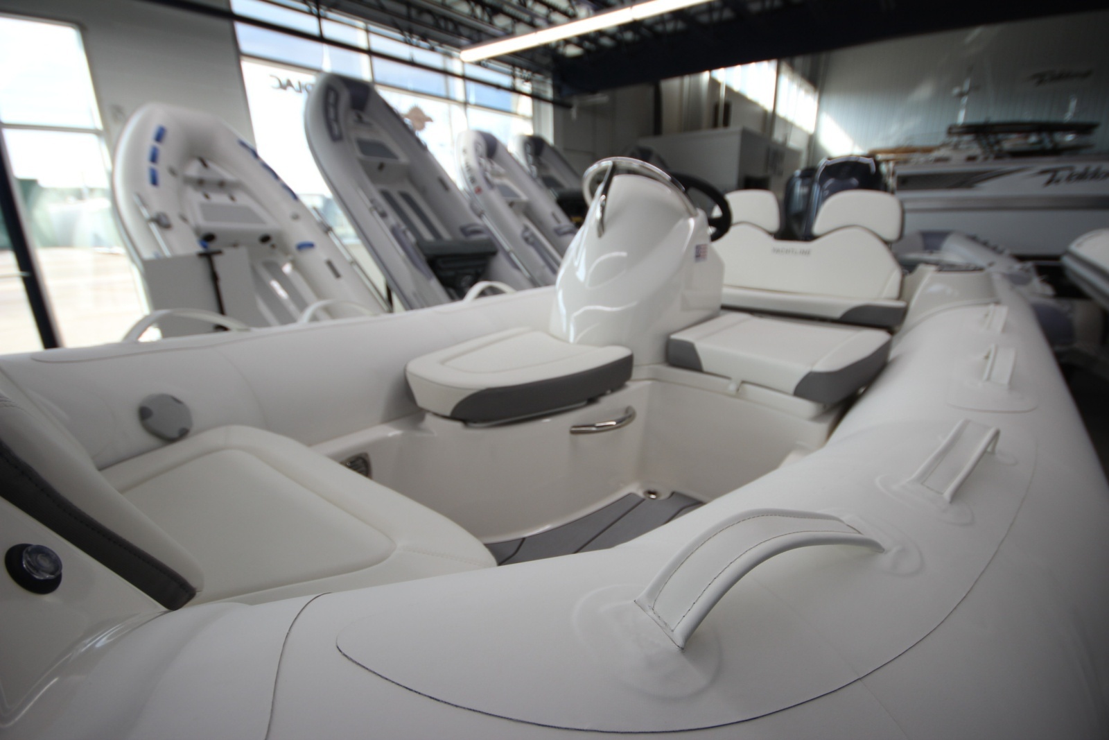 Boat Show Special Pricing 13ft Zodiac Yacht For Sale