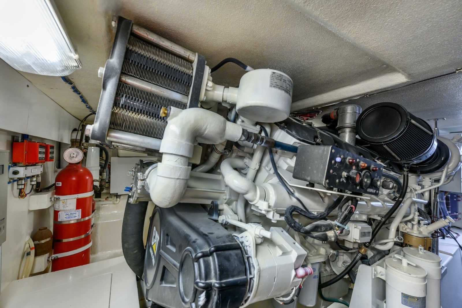 2000 Hatteras 55 Convertible