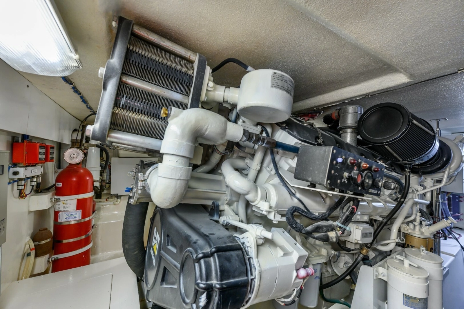 2000 Hatteras 55 Convertible