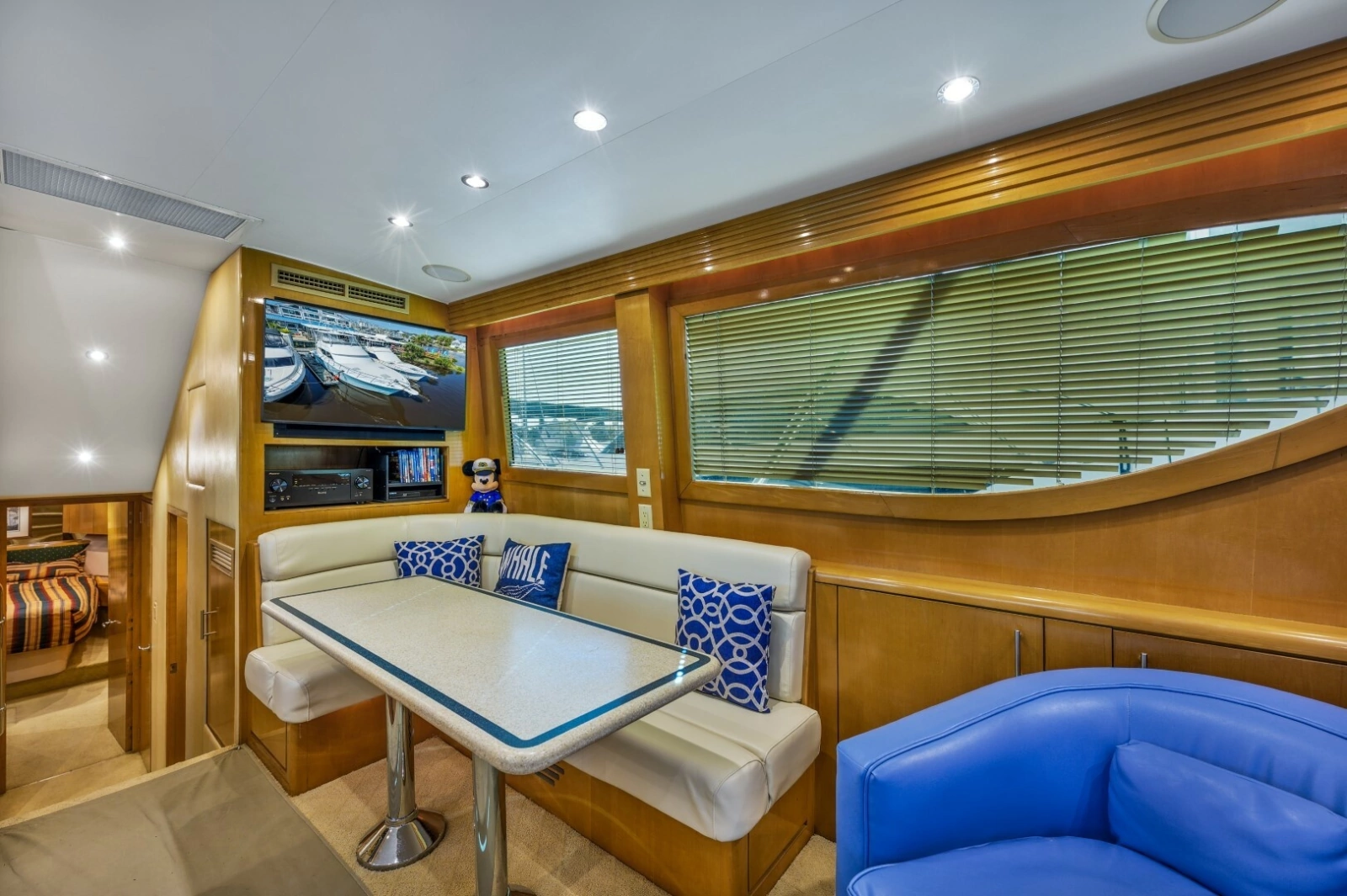 2000 Hatteras 55 Convertible