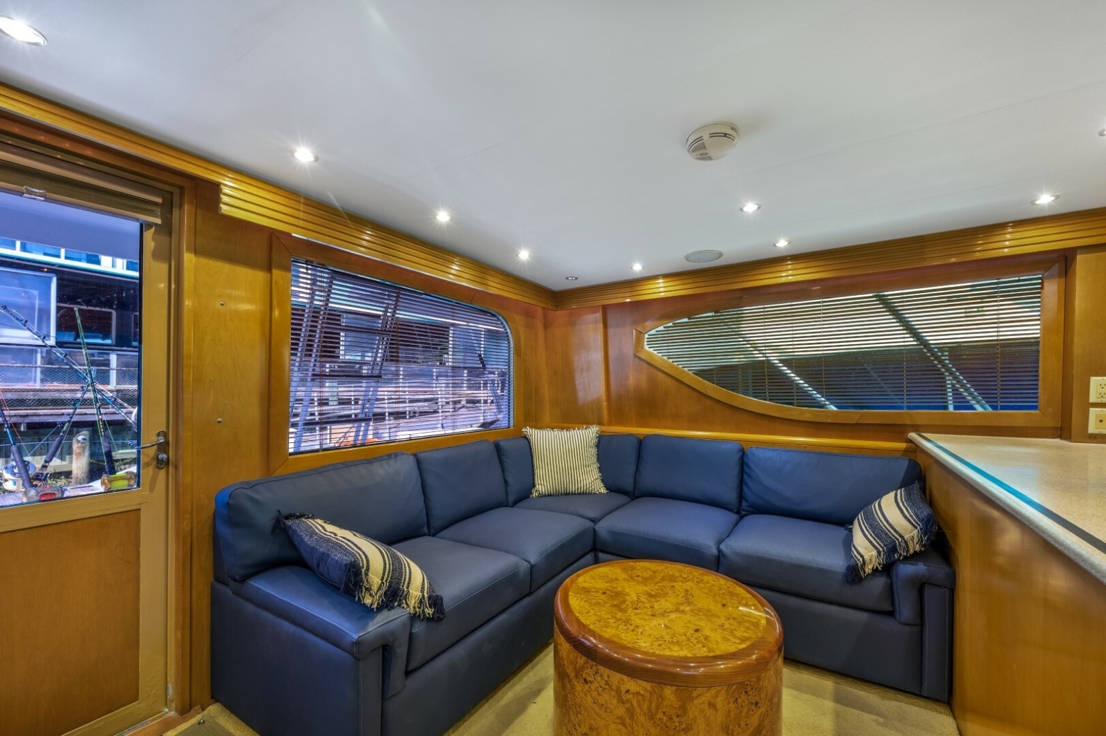 2000 Hatteras 55 Convertible