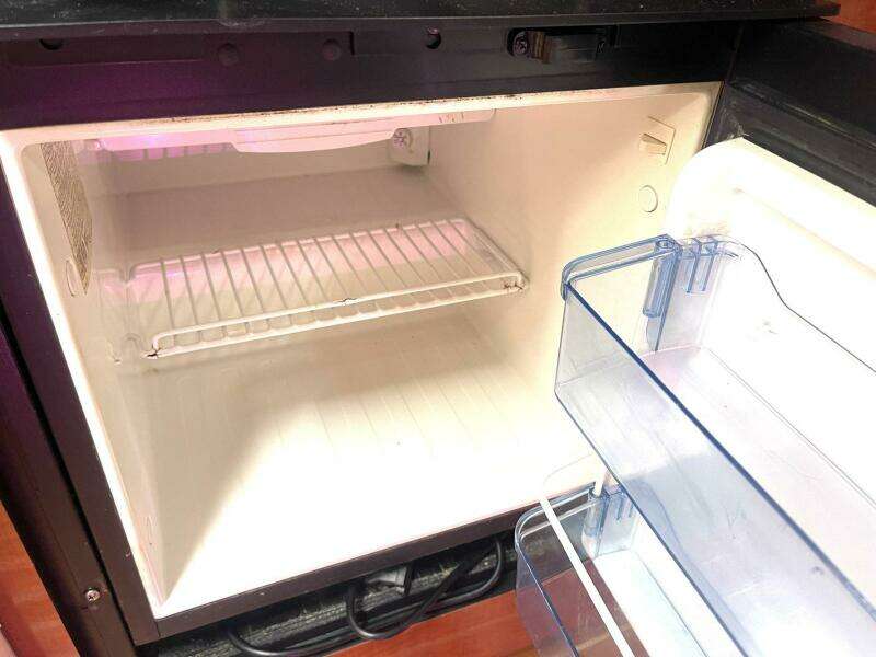 My Rose 32ft Sea Ray Yacht For Sale