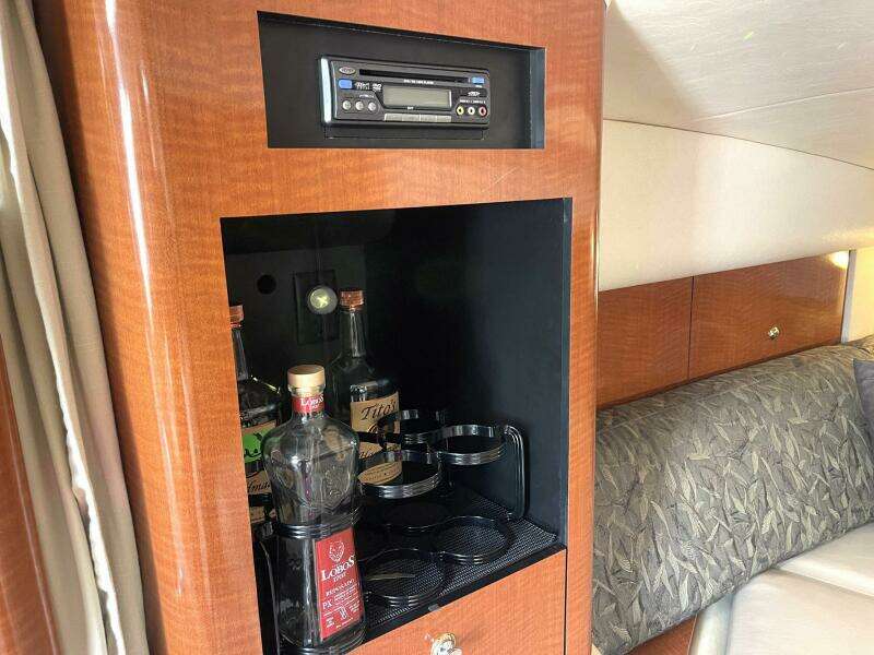 My Rose 32ft Sea Ray Yacht For Sale