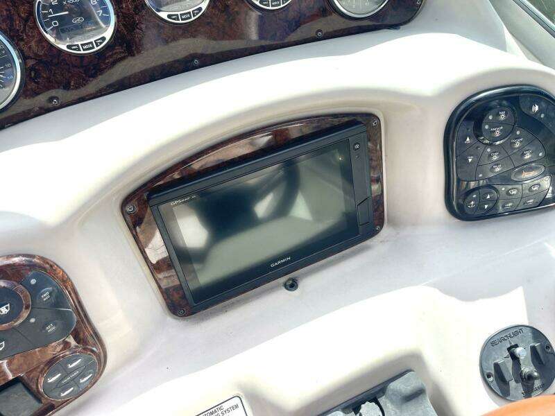 My Rose 32ft Sea Ray Yacht For Sale