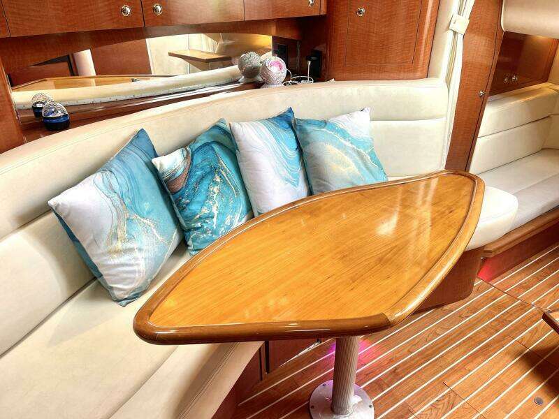 My Rose 32ft Sea Ray Yacht For Sale