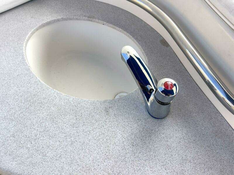 My Rose 32ft Sea Ray Yacht For Sale