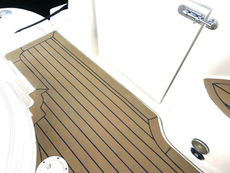 My Rose 32ft Sea Ray Yacht For Sale