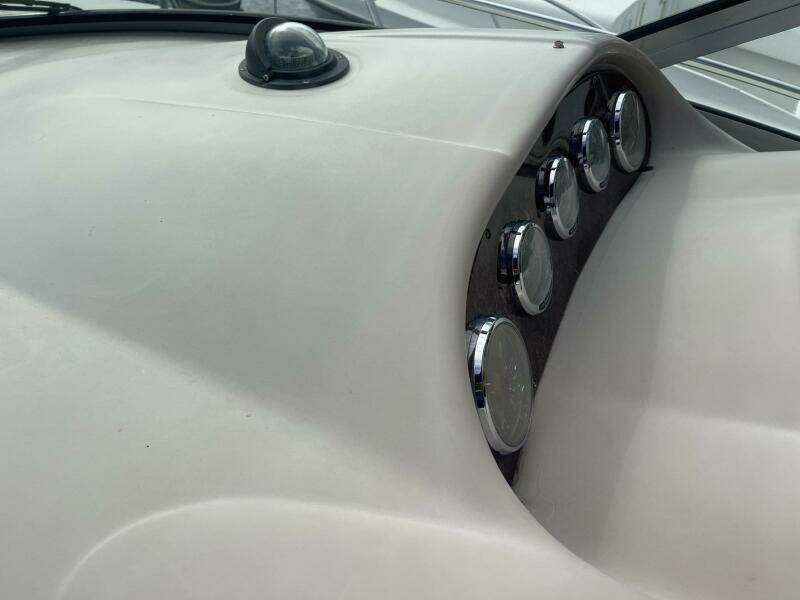 My Rose 32ft Sea Ray Yacht For Sale