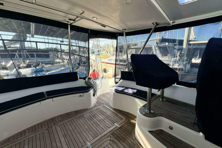 EVOLUTION 49ft Privilege Yacht For Sale