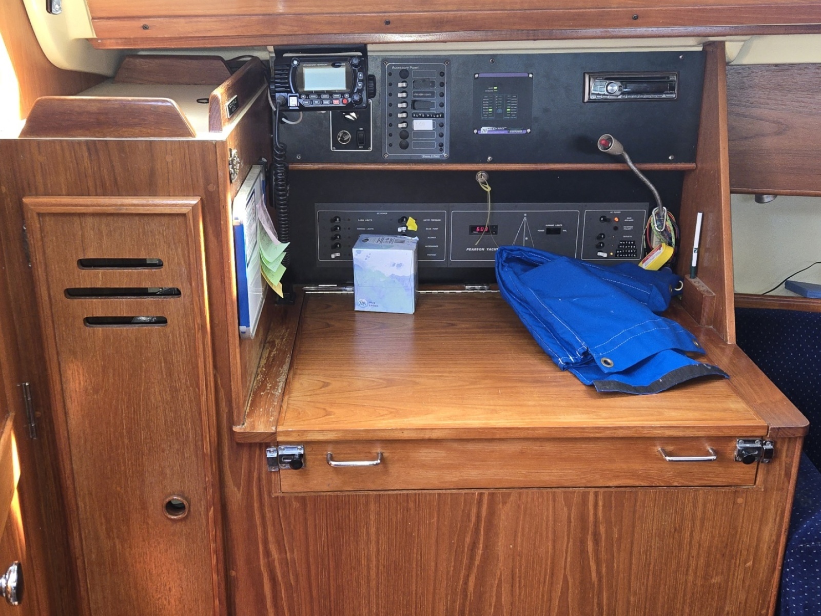 1986 Pearson 33-2