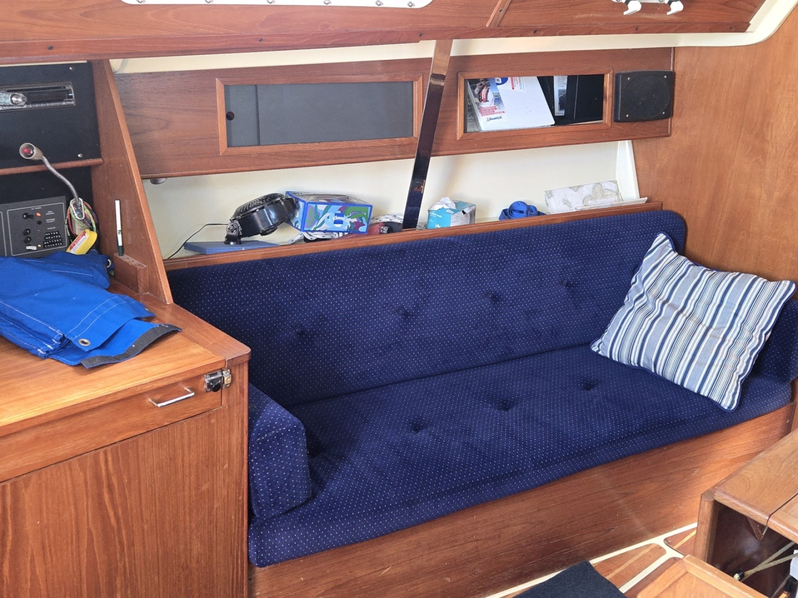 33' 1986 Pearson 33-2