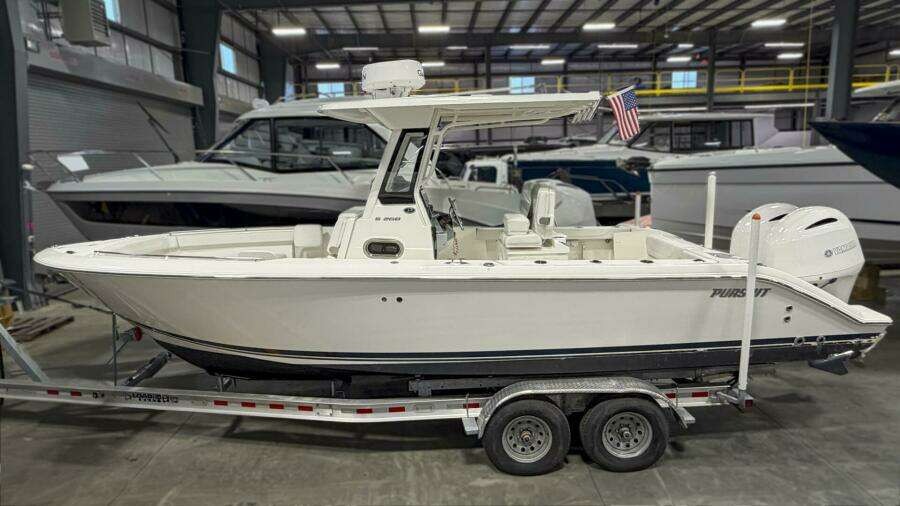 27ft Pursuit Yacht For Sale