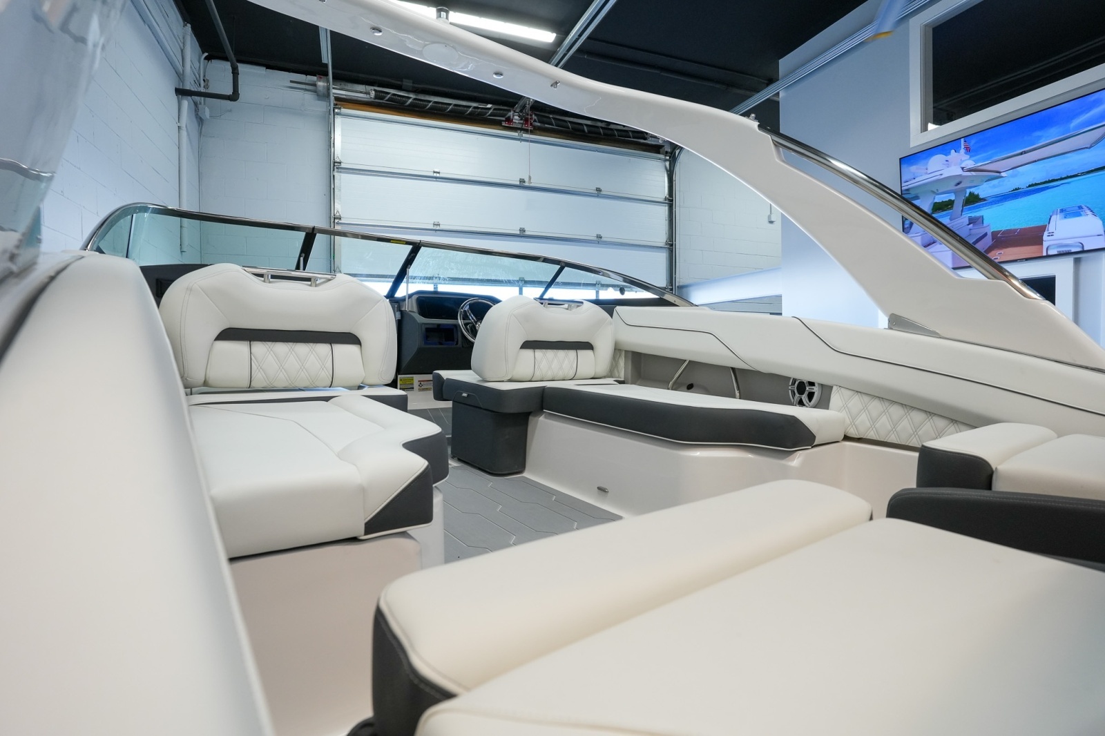 24ft Regal Yacht For Sale