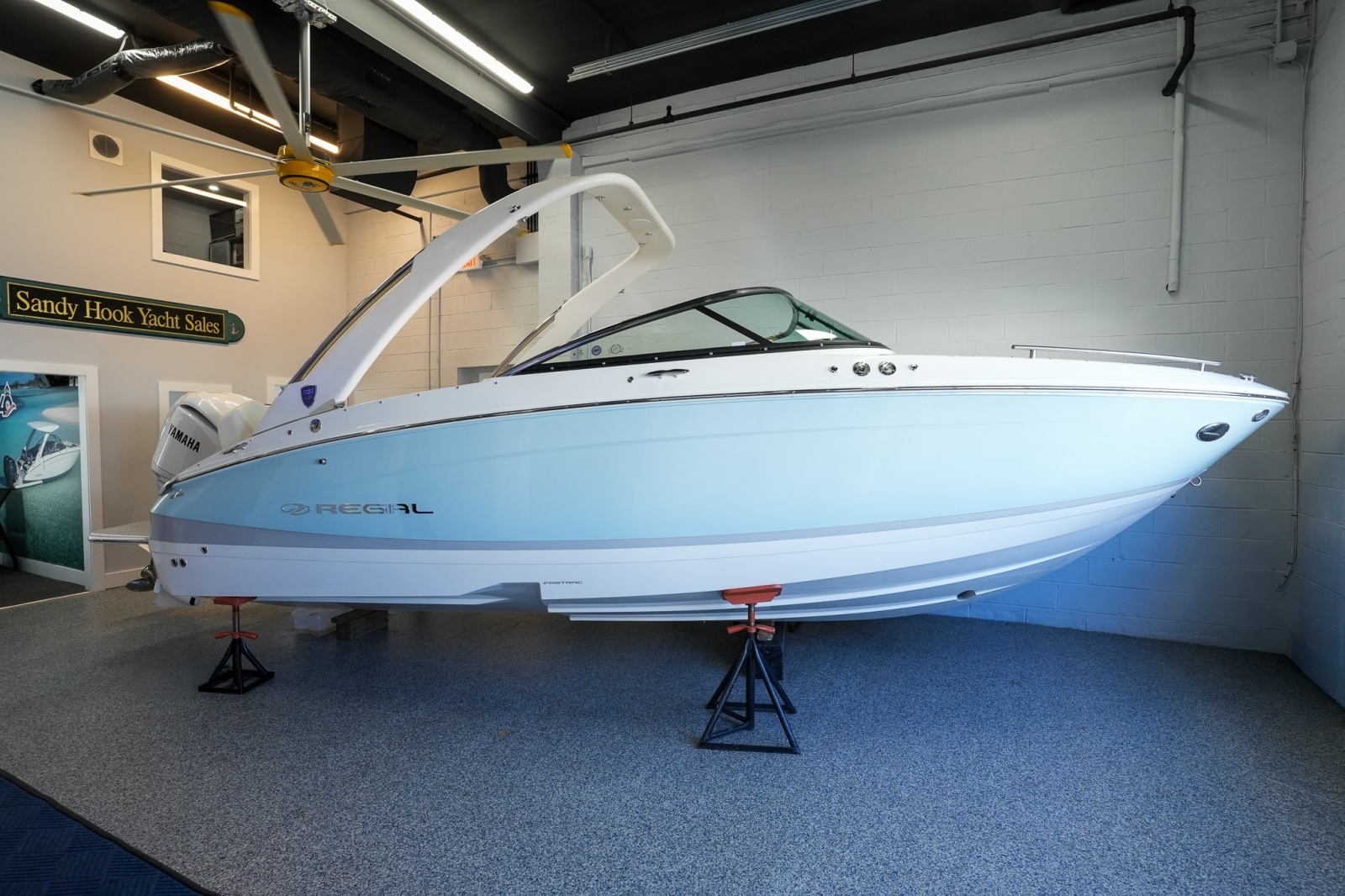 24ft Regal Yacht For Sale