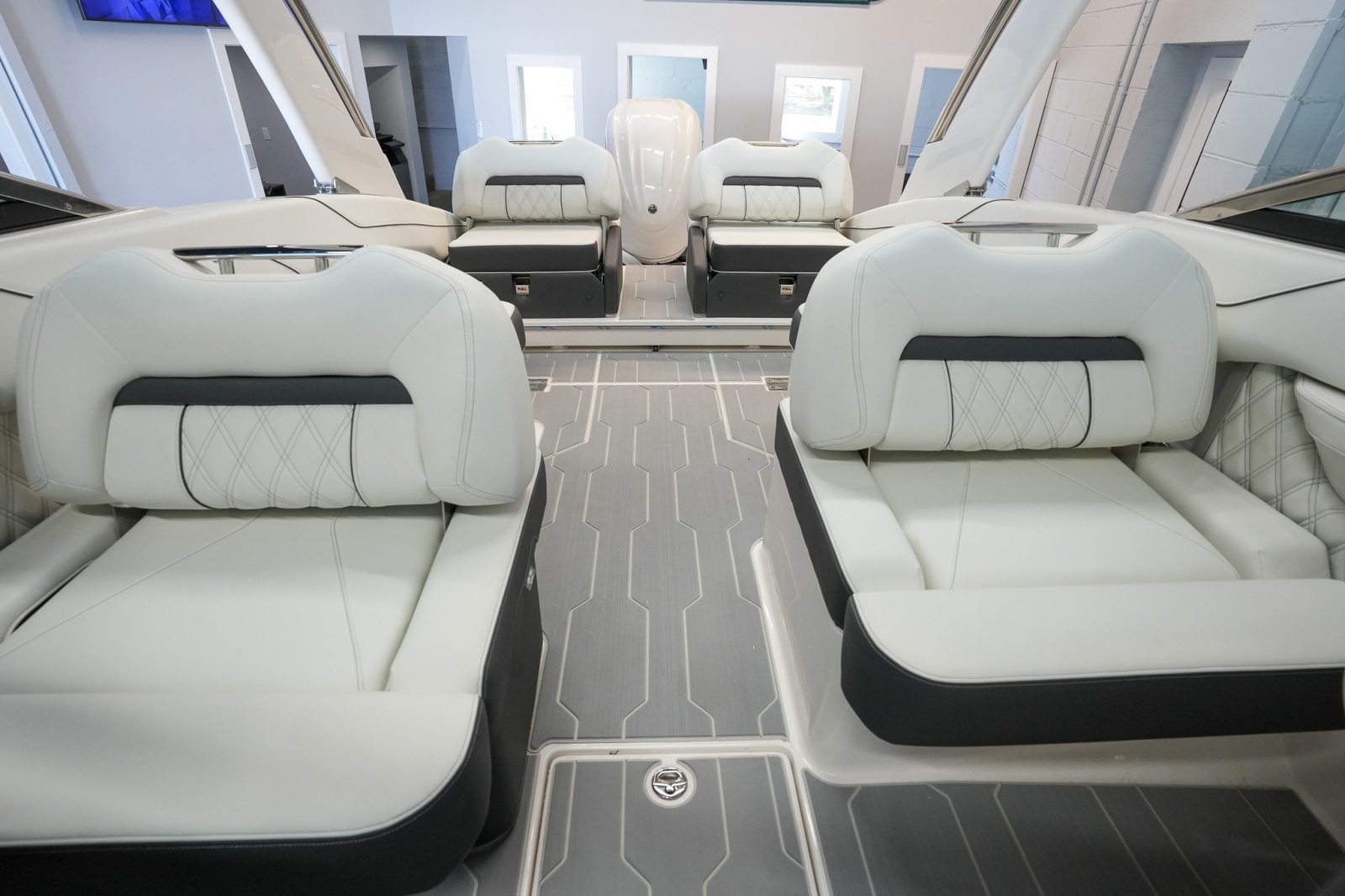 24ft Regal Yacht For Sale