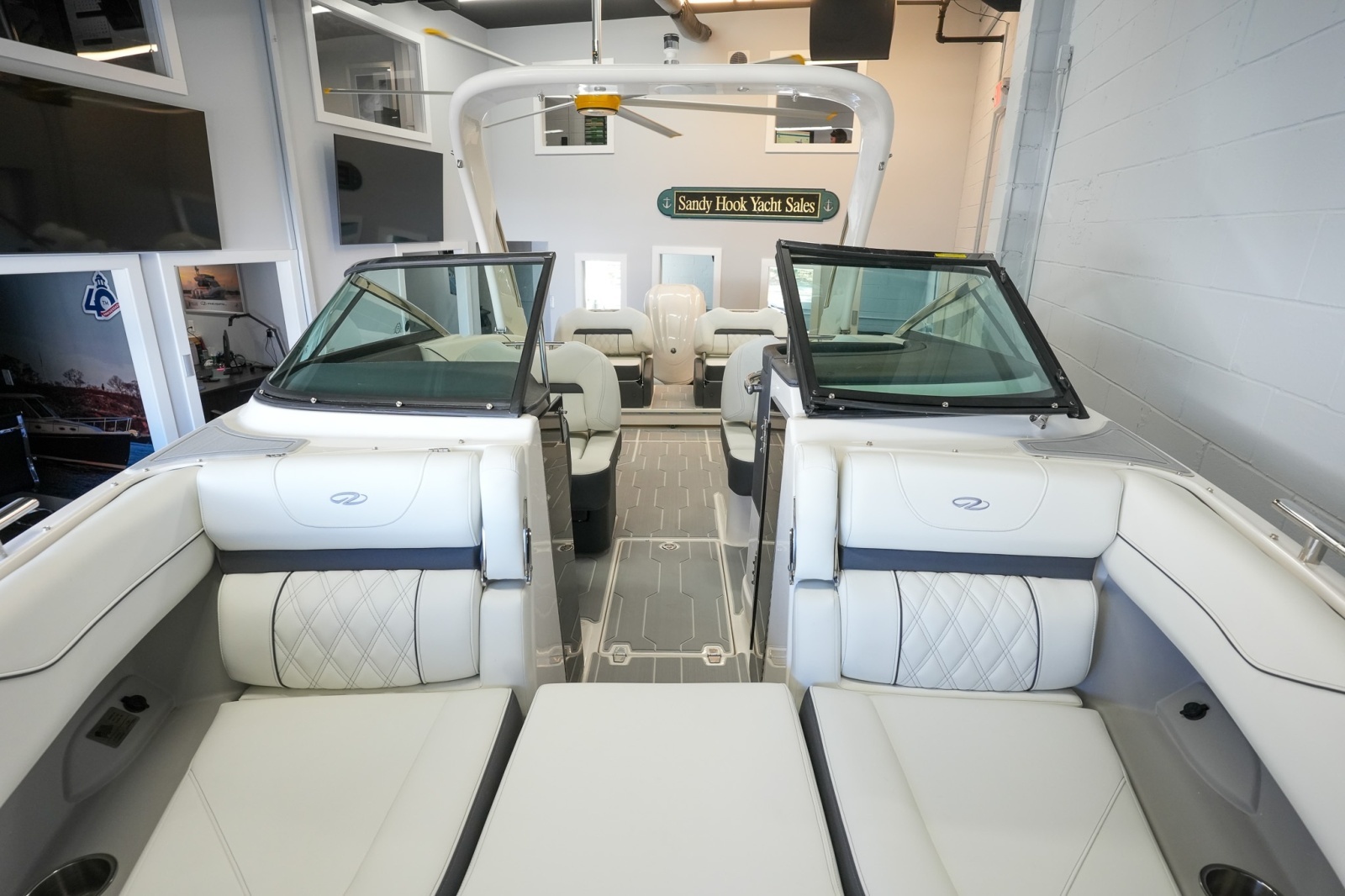 24ft Regal Yacht For Sale